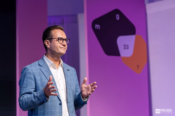 Singapore-Event-Photographer-Stripe-Manager-Summit-Prologue-Pictures-003
